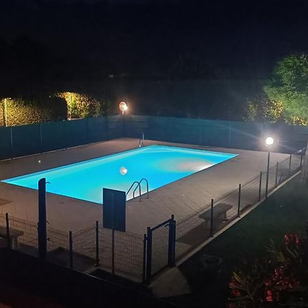 Residence Pool פסקיארה דל גארדה מראה חיצוני תמונה